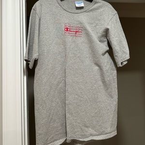 Champions t shirt